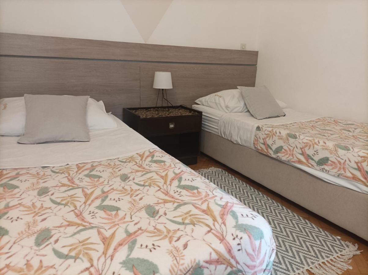 Villas Arbia - Rooms Villa Rio Banjol Exterior foto